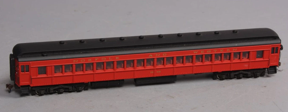 Bachmann Spectrum 89125 HO Scale Heavyweight Coach N&W 1649 - USED 1 Bachmann Spectrum 89125 HO Scale Heavyweight Coach N&W 1649 - USED