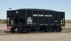 Fox Valley Models 15032 HO Scale USRA 55-Ton 2-Bay Open Hopper Northern Pacific NP 70017