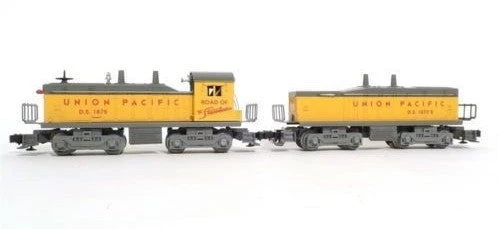 Lionel 6-18939 O Gauge Union Pacific NW2 Diesel Switcher Set - NOS 1 Lionel 6-18939 O Gauge Union Pacific NW2 Diesel Switcher Set - NOS